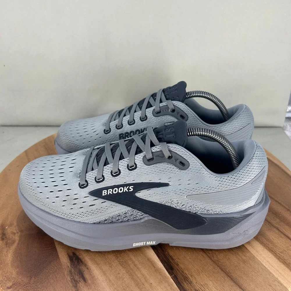 Brooks Ghost Max Mens Grey Running Shoes 1104642E069 Size 9 Wide 2E Cushioned